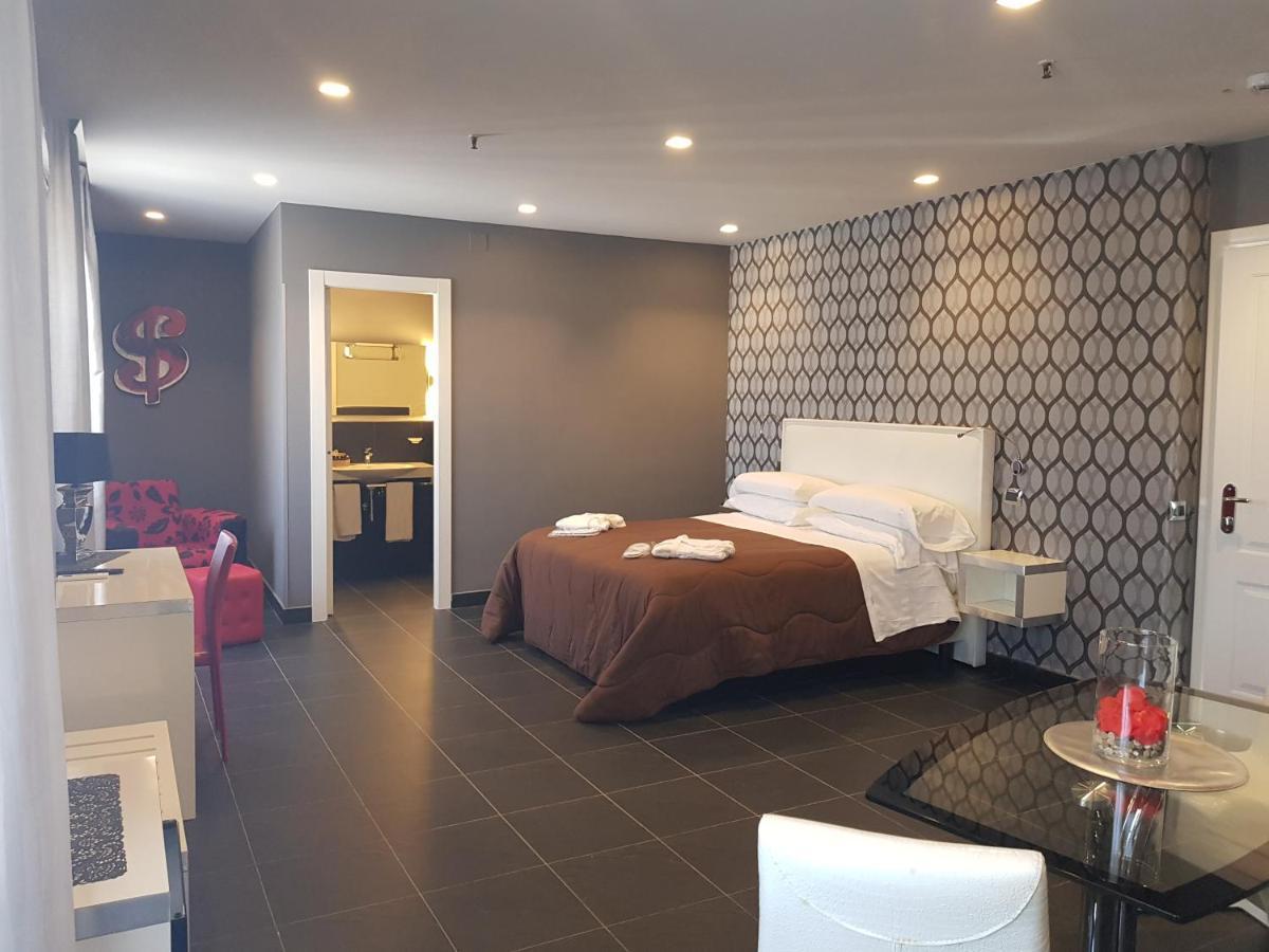 Hotel Europa Art Caserta Buitenkant foto